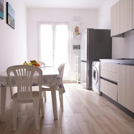 Giada On The Sea Villa
