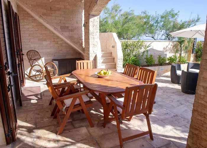 Giada On The Sea Villa *